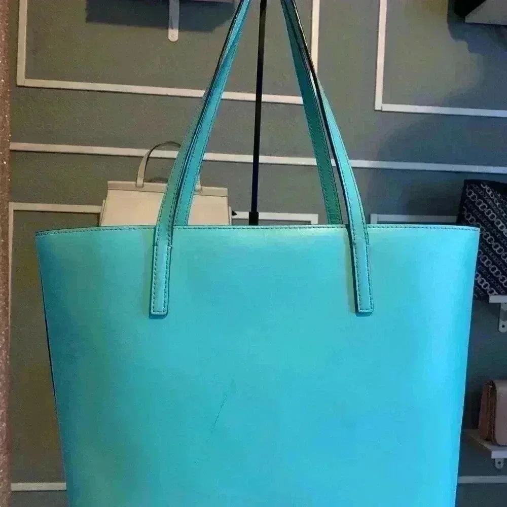 Kate Spade New York Tote Handbag Aqua Color.